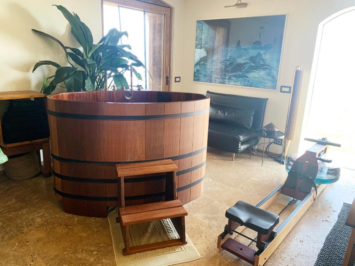 Frühstückspension Private Luxury & Silence Retreat With Spectacular View Over The Maggiore