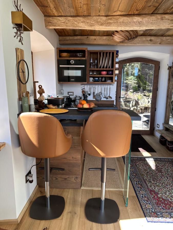 Bed & Breakfast Private Luxury & Silence Retreat With Spectacular View Over The Maggiore Stresa