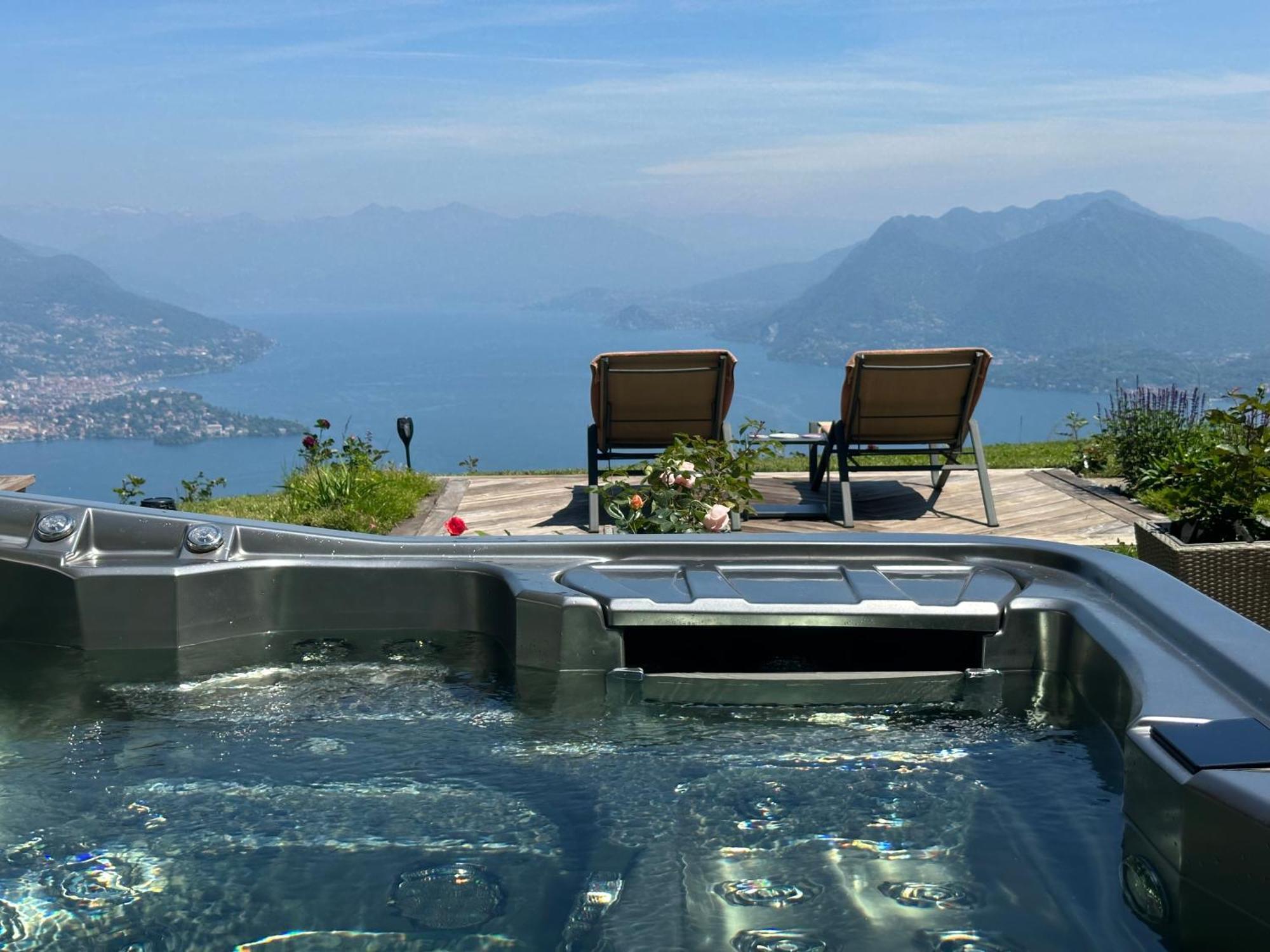 Bed & Breakfast Private Luxury & Silence Retreat With Spectacular View Over The Maggiore Stresa