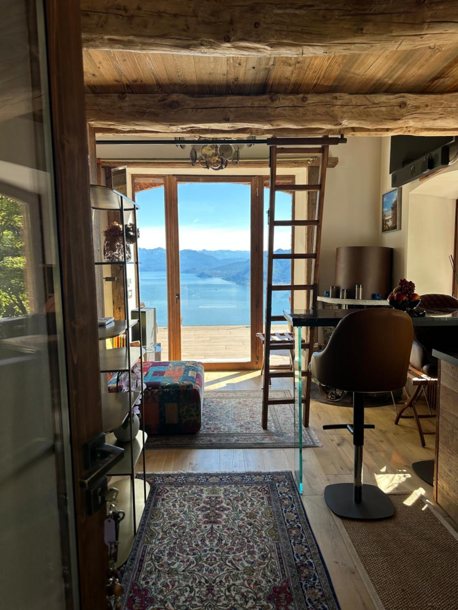 Private Luxury & Silence Retreat With Spectacular View Over The Maggiore *